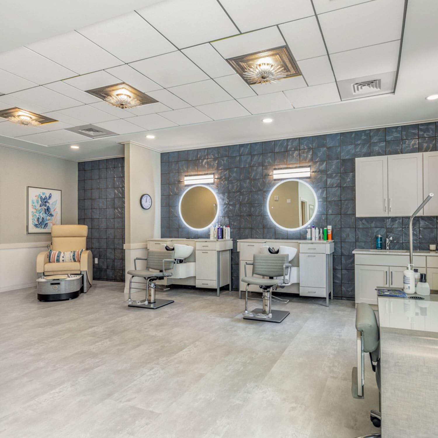 Summit of Blue Ash beauty salon